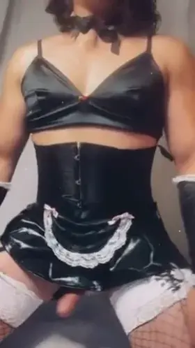 I already finished cleaning the house, can we fuck now pleeeeease 😈