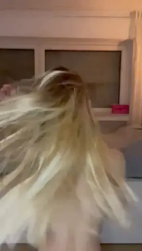 Would you pound my 19 year old ass?😫