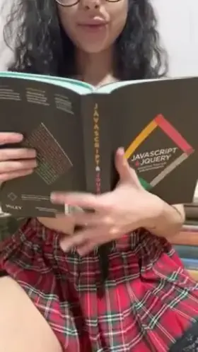 Do YOU like HOT NERDS? 🤓