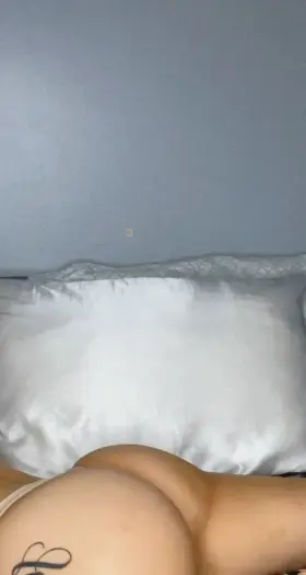 come work me out 😏