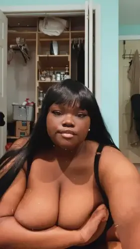 21F • Shy, Massive Tit Kawaii Black Girl🍼🍓 ✨Comment ‘🍆’ to fuck her