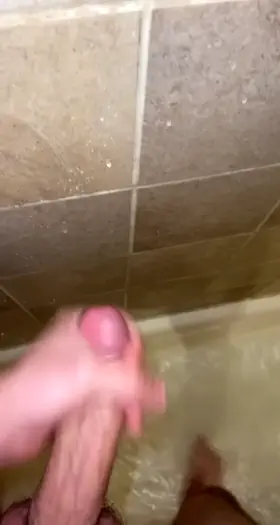 Nice load in the shower 😏