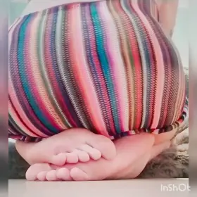 No panties, no problems 🍆🍑