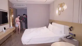 boning the delivery guy (shen qiao quella)