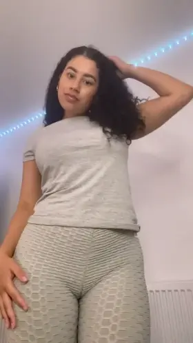 I wanna let one lucky older guy cum on my ass multiple times