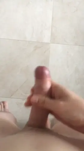 Hear me moan, watch me cum, sound on