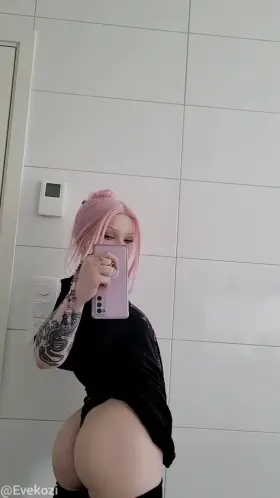 What's your fav horror movie?