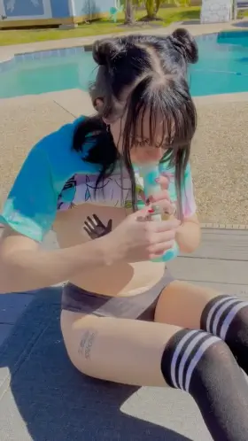 Can we sesh together ? Clothing optional. ;)