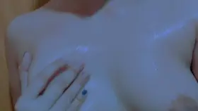 What would you kiss (f)irst?