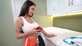 Gabbie Carter | At The Laundry Room