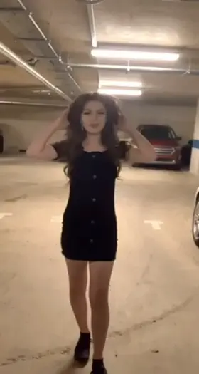 I'm really starting to love getting my lil body out in public <3 [f]