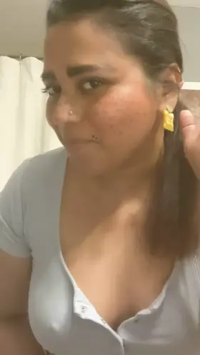 I hope my tits make you hard, but I hope my smile makes you even harder ;) [Titty Drop]