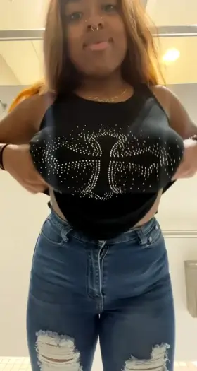 How's my ratio? 🤍