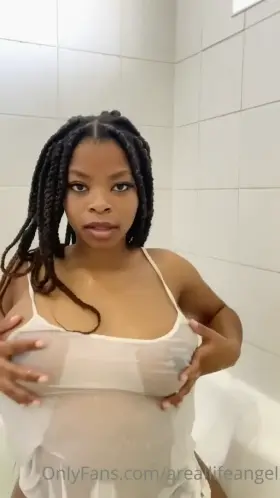 Angel More of her Content 🔗 in the Comments👇