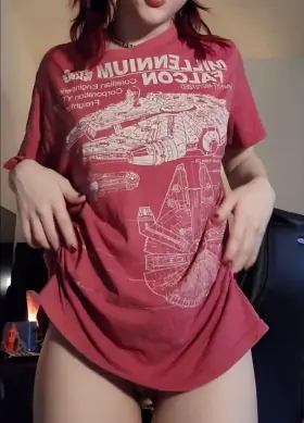 Can I be your valentine? Cum anywhere you want, however many times 🥵💕