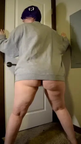 All this ass just for you (f)