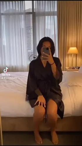 wish it was always this easy to get undressed… (oc)