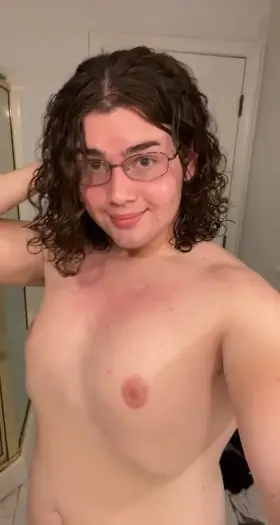 I’m so ready to be Samantha for the rest of my life and start Estrogen 🌸