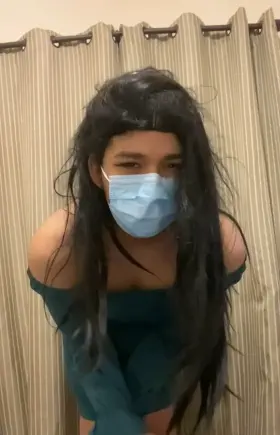 I’m back on a new account!!! Hope you like what you see because there is much more content to cum 😚