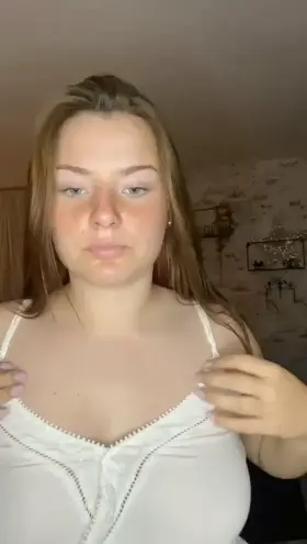 Would you smash or pass a girl with my body type?