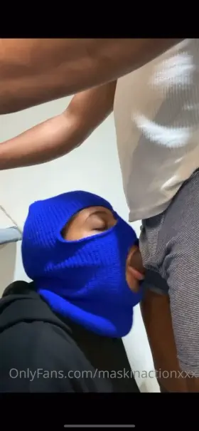 DeepThroat While He Irons