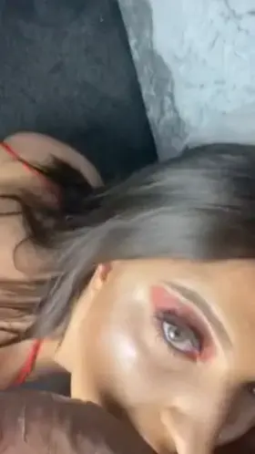 Ever had green eyed girl suck your dick 😈💦