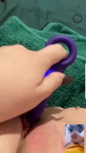 had an epic masterbation session with the chick yesterday. make sure you watch till the end!