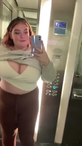 A quick flash in an elevator for you