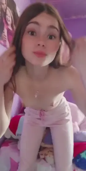 4'8 & 85lbs... My body is built for one thing!