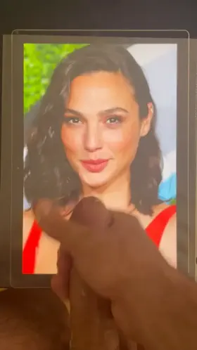 Gal Gadot cum tribute. Sad no one loves her like I do