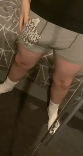 Always have loads of precum 💦