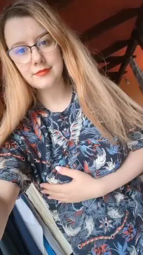 Never underestimate oversized tshirts ♥