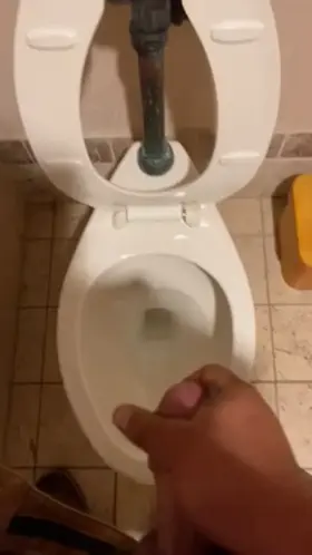 Cumshot at work let’s have some fun