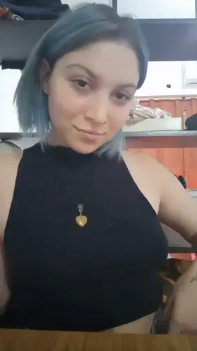small tits dropping 😍