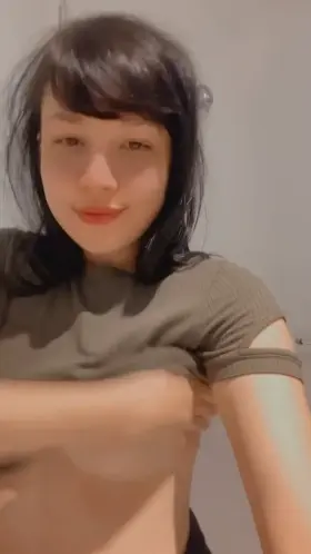 Just trying to be sexy... Do you like me?