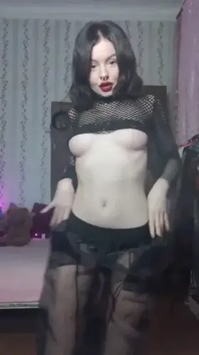 would you be okay if I wore this when we went out?