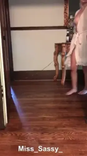 [oc][f] It's so pretty.