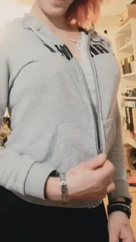 I love it to show my tits on Reddit, its so mutch fun [oc] [flash]