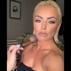 Mandy Rose, what a goddess 😍