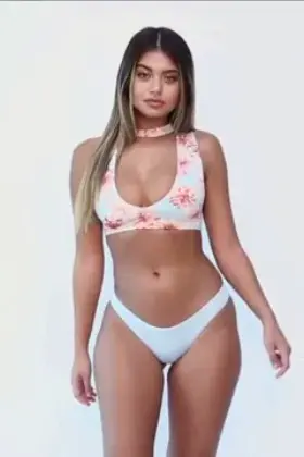 Sofia Jamora (@sofiajamora)