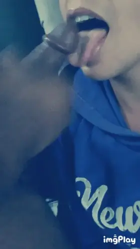 Look ma...I smiled [f]or the camera🍆💦👅