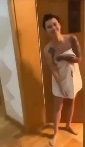 Lesbian GIF by eevee97 😍