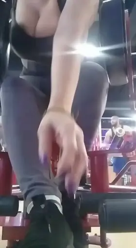 Will you be my gym buddy ?