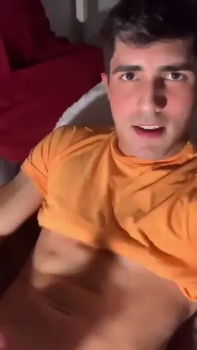 [SEARCH] who is this super cute guy wanking his uncut cock
