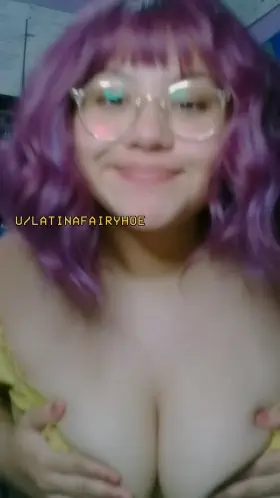 would you titty fuck me if I asked nicely ♡