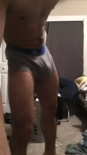 Even when I’m soft I still bulge like a mf 😂