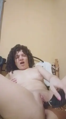 My brush gave me more pleasure than my ex 🔥🥵