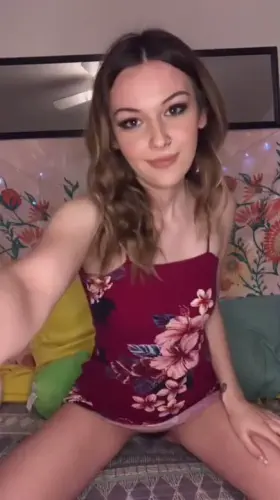 First time posting here! May I sit here? 🥺😇