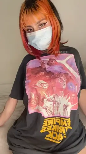 Watch the little show before i show you my boobs