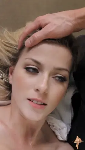 Bring me a fat cock and I’ll worship it gladly 🤤